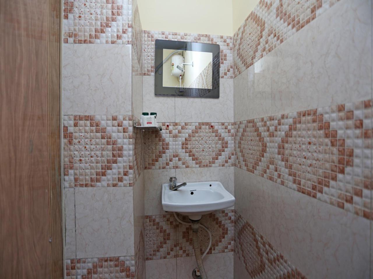 Oyo 24970 Hotel Galaxy Inn Durgāpur 外观 照片